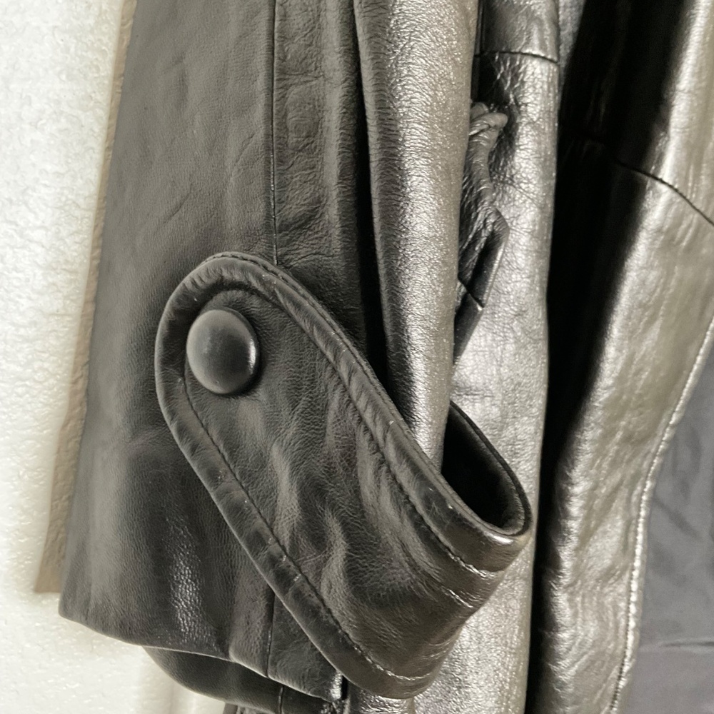 Vintage  Sears 70’s Women’s Black leather Knee Length Coat W/Fur Collar Belted S - Picture 8 of 11